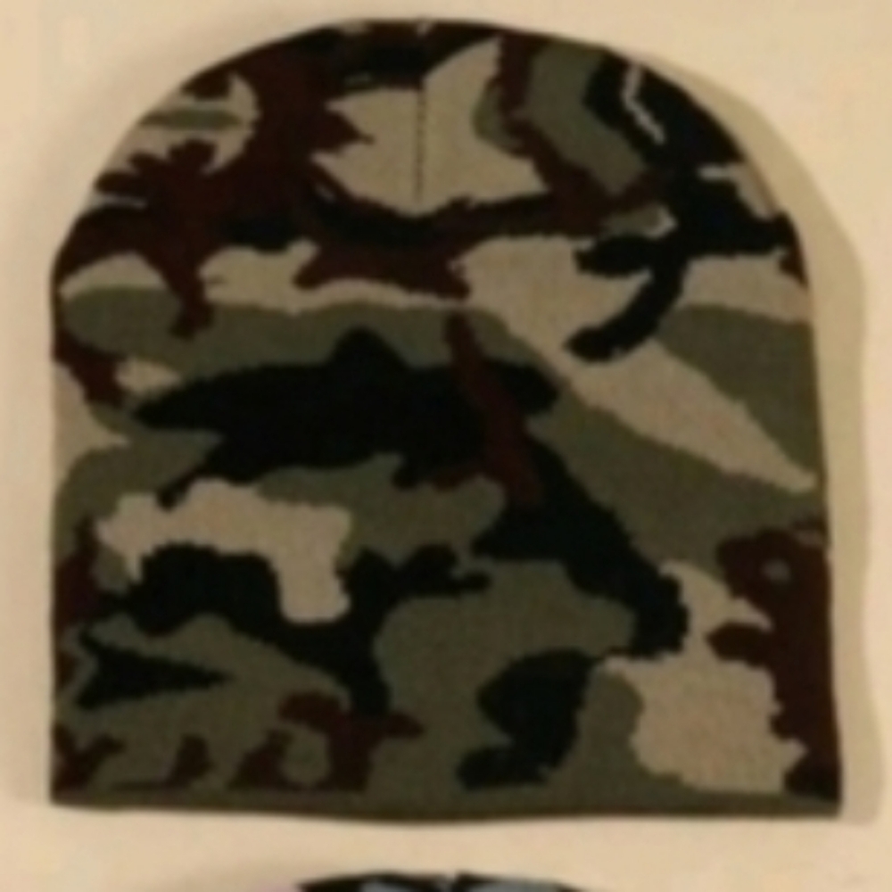 * Women Camouflage Print Beanie Hat NWOT